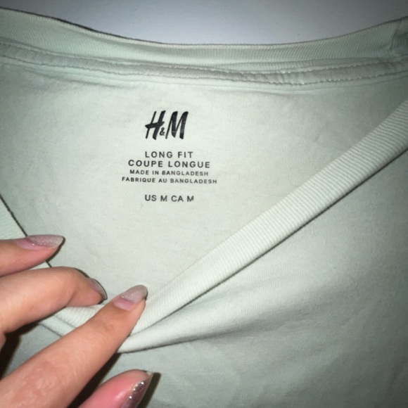 💛 bundle for $3- men’s regular green t shirt - Picture 3 of 3